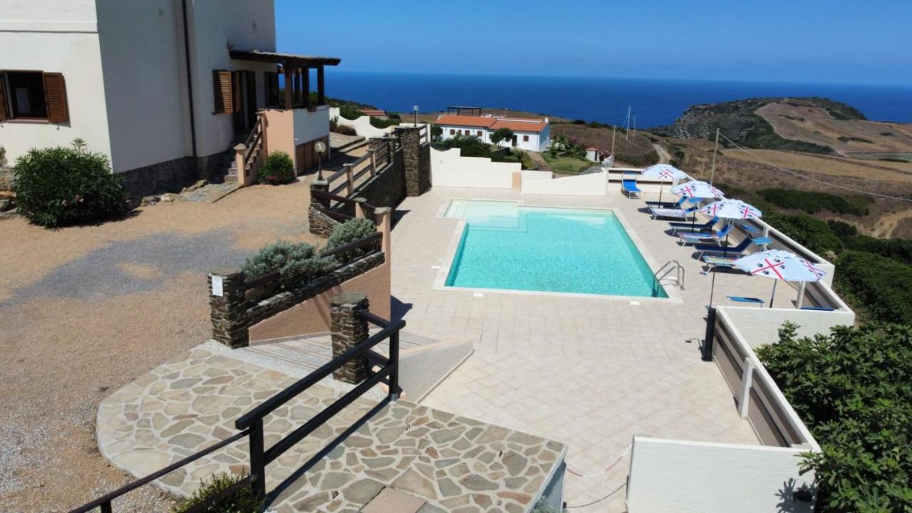Agriturismo Finagliosu Palmadula Luaran gambar
