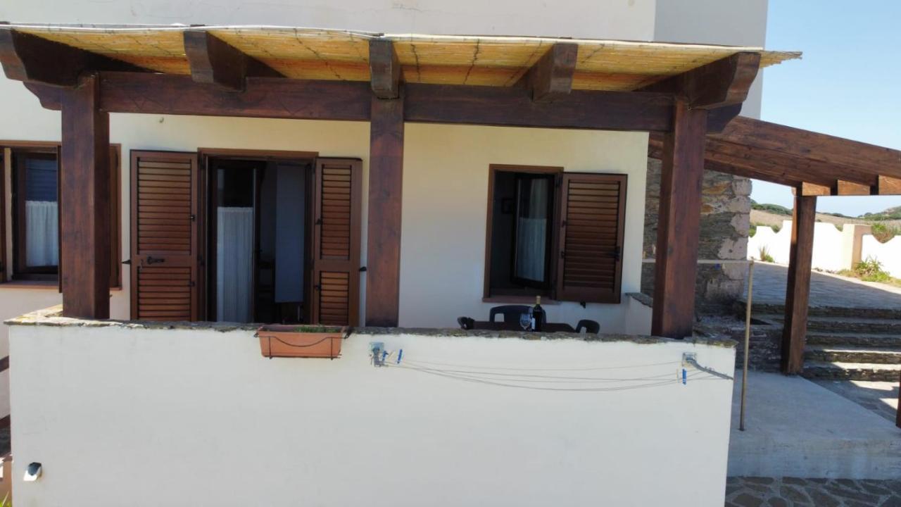 Agriturismo Finagliosu Palmadula Luaran gambar