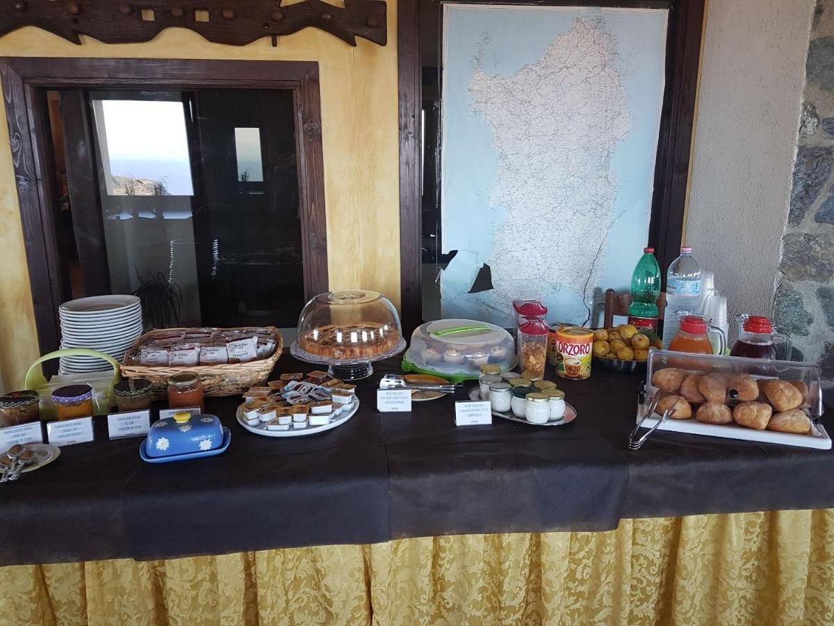 Agriturismo Finagliosu Palmadula Luaran gambar