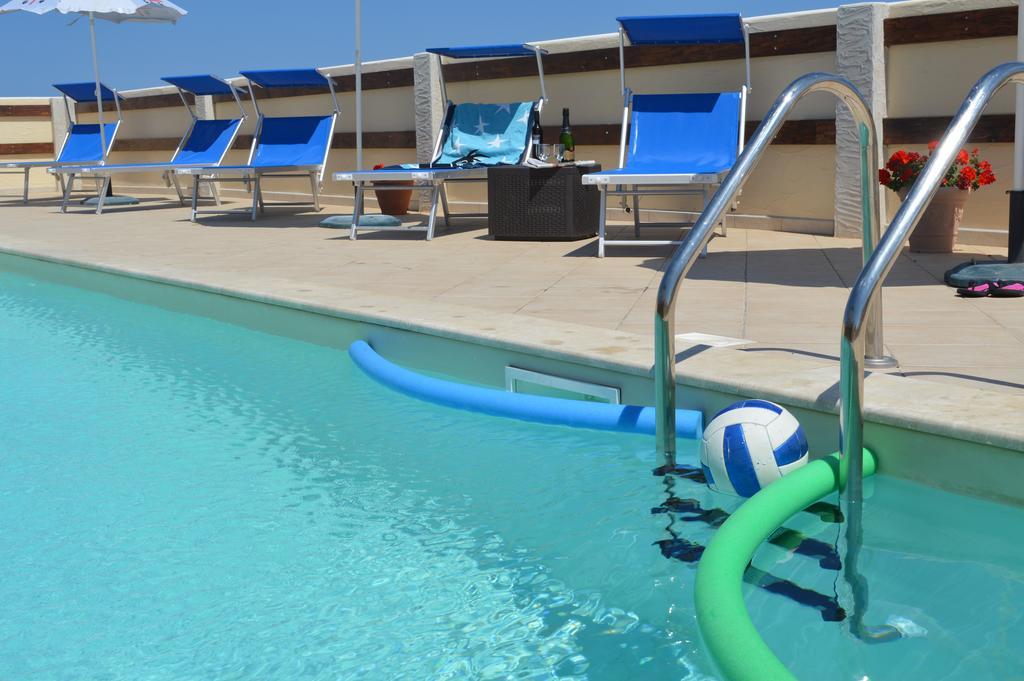Agriturismo Finagliosu Palmadula Luaran gambar