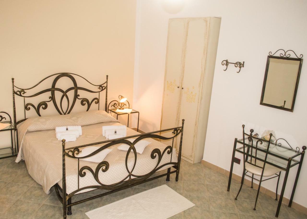 Agriturismo Finagliosu Palmadula Luaran gambar
